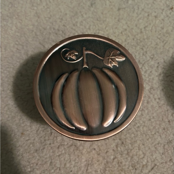 USED Bath and Body Works Pumpkin Fireside 3-Wick Candle - Picture 3 of 5